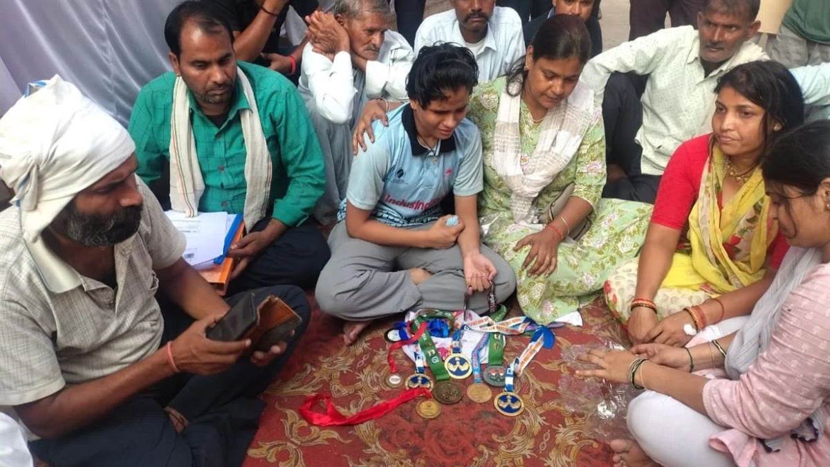 ग्वालियर हादसा: गदाईपुरा में बुझ गए घरों के चिराग, किसी ने खोया भाई तो किसी ने उठाया जवान बेटा