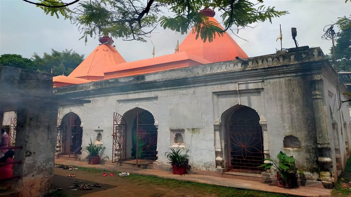 Jassur Ke Raste Jashpur News:यहां भगवान श्रीराम और माता सीता ने वनवासियों को सिखाई थी ...