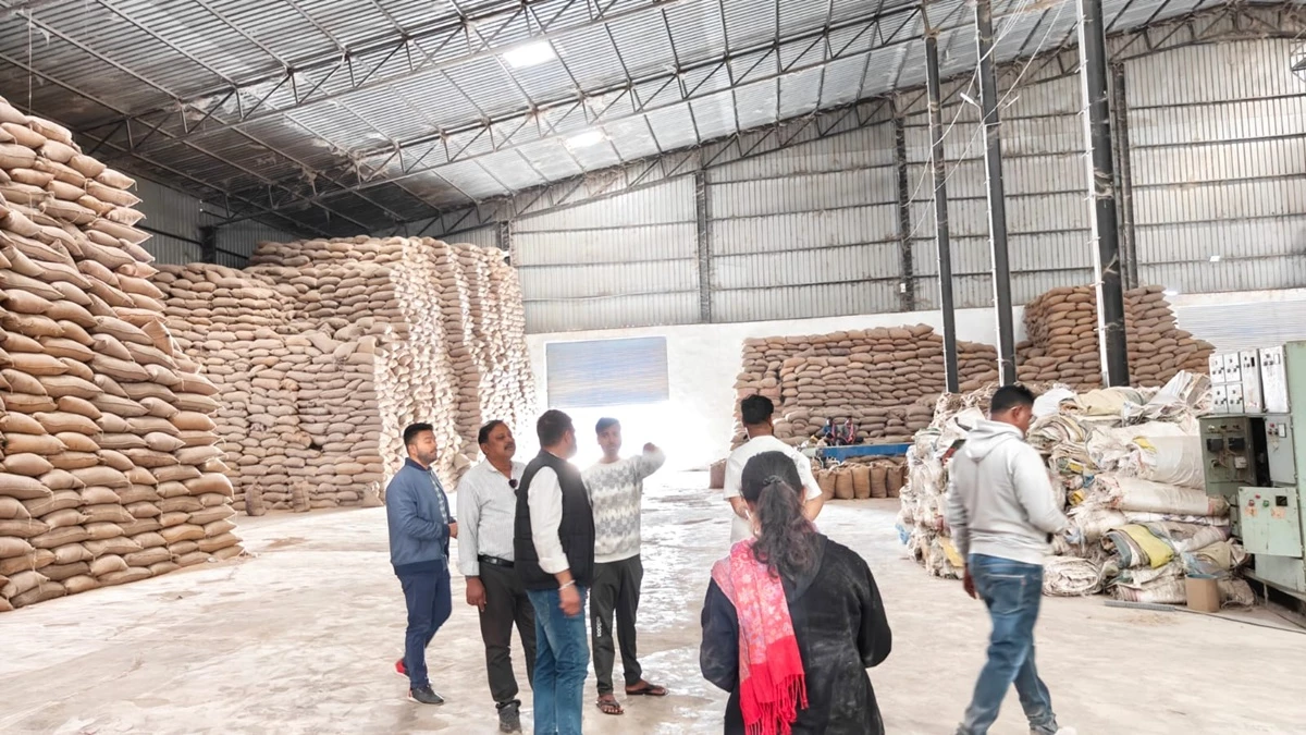 पेंड्री में लगभग 5.5 करोड़ रुपये के धान की हेराफेरी, गणेश मिनरल्स राइस मिल को किया गया सील