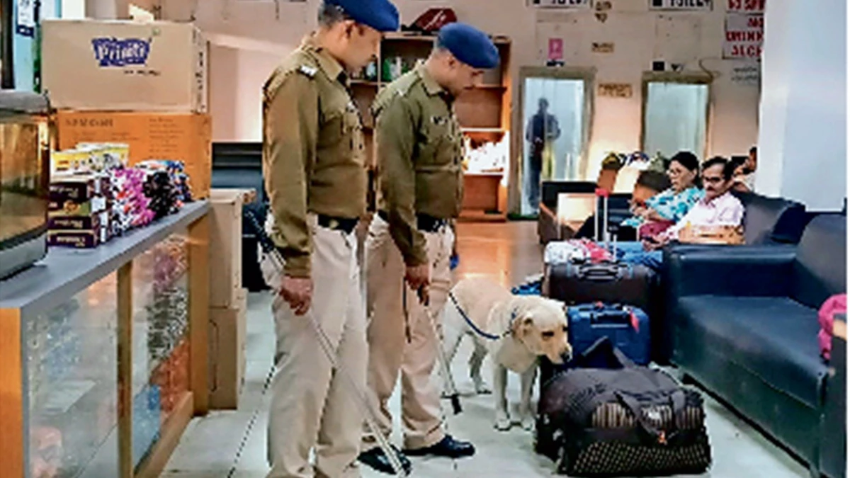 सीहोर में कुबेरेश्वर धाम मेले को लेकर भोपाल स्टेशन पर हाई अलर्ट, भीड़ को देखकर बढ़ाई सुरक्षा