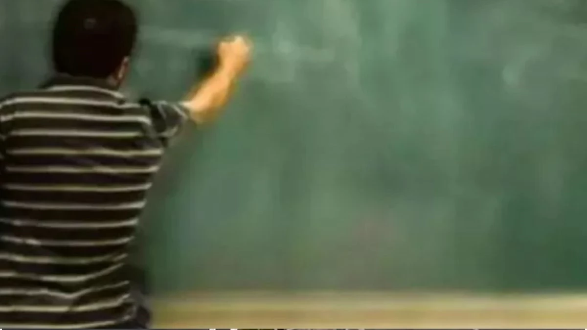 MP के सरकारी स्कूलों में 215 दृष्टिबाधित शिक्षक, शिक्षक एप से हाजिरी लगाने तक में असमर्थ