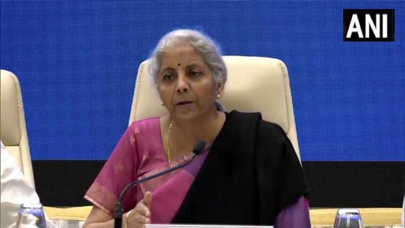 The Finance Minister clarified the situation on the availability of Rs 2000 notes in ATMs, said – there are no instructions to the banks