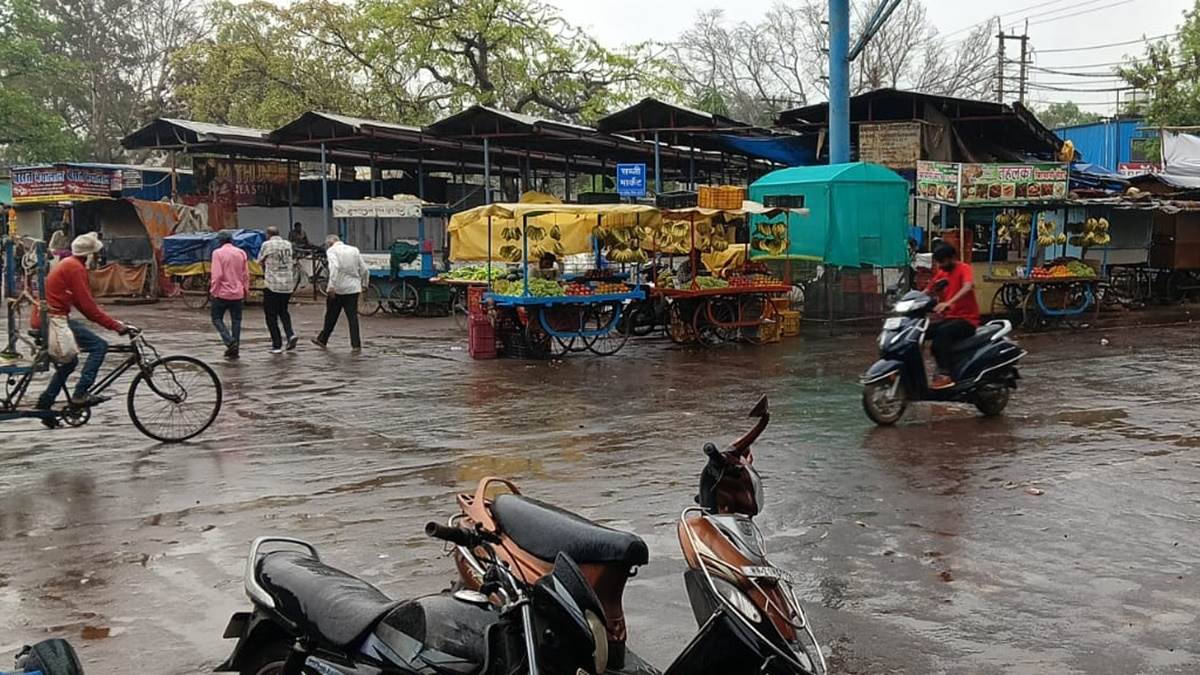 कटनी जिले में हुई तेज हवाओं के साथ बूंदाबांदी, दो दिन तक ऐसा ही रहेगा मौसम; ओले गिरने की आशंका से किसान परेशान