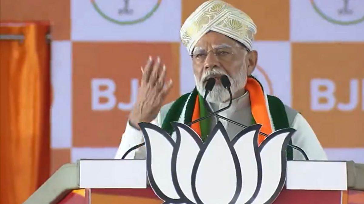 Karnataka: 'मोदी को हटाना चाहते हैं देश-दुनिया के ताकतवर लोग...', PM बोले- आपके सुरक्षा कवच से सुरक्षित
