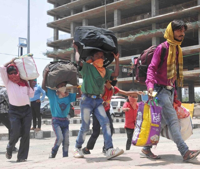 कम मजदूर गए श्रमिक स्पेशल ट्रेन से