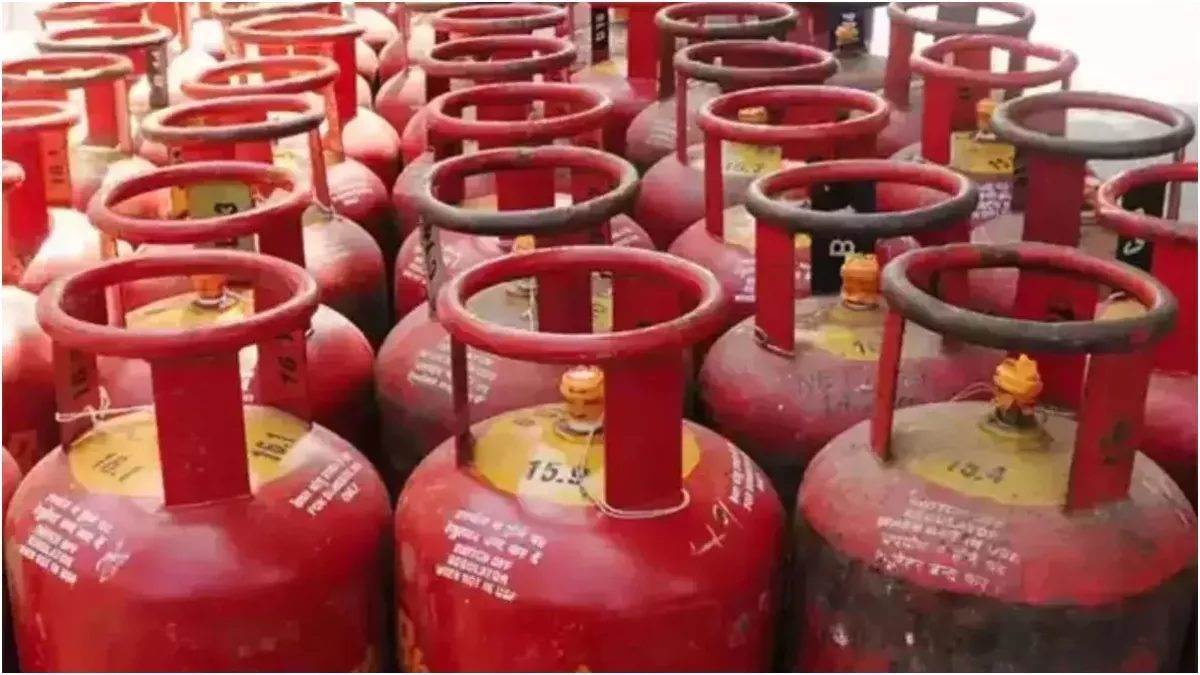 LPG उपभोक्ताओं ने ई-केवाईसी नहीं कराई तो सब्सिडी होगी बंद, मंत्रालय ने जारी  किया आदेश