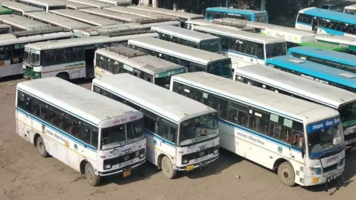 स्लीपर बसों की जांच-पड़ताल में जुटा परिवहन विभाग उलझा... एआरएआइ से स्वीकृत बस मॉडल, फिर भी नहीं रुक रहे हादसे
