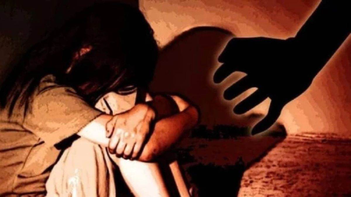 भोपाल में रिश्ते कलंकित: घर की छत पर मासूम को अकेली देख बदला ताऊ का ईमान, कर दी अश्लील हरकत; आरोपी पर केस दर्ज