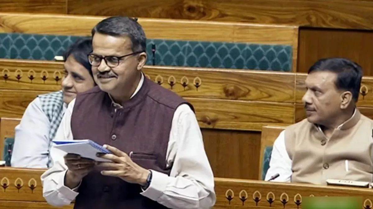 Lok Sabha Protem Speaker: राष्ट्रपति द्रौपदी मुर्मु ने BJP सांसद भर्तृहरि महताब को बनाया प्रोटेम स्पीकर, कांग्रेस ने किया विरोध