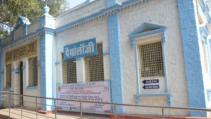 ग्वालियर के सरकारी अस्पताल में बिजली गुल होने से 1 घंटे अंधेरे में रहे मरीज, टालना पड़ा ऑपरेशन