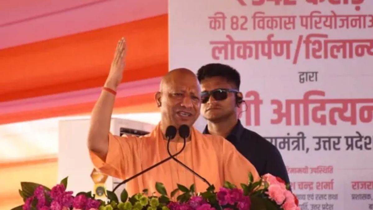 'जब सनातन पर खतरा आएगा कोई बच नहीं पाएगा...', बाराबंकी की जनसभा में गरजे सीएम योगी, विपक्ष को घेरा
