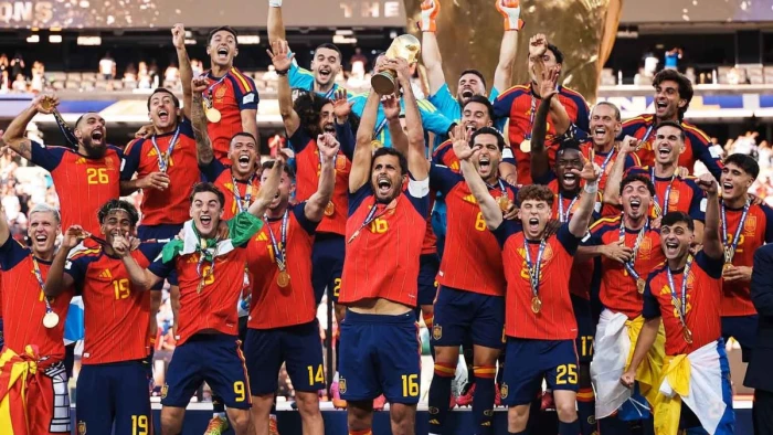 FIFA World Cup: 16 साल बाद स्पेन बना वर्ल्ड चैपियन, अर्जेंटीना का लगातार दूसरा खिताब जीतने का सपना टूटा; मेसी के छलके आंसू