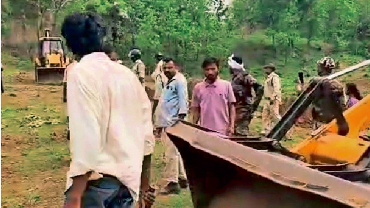 इंदौर जिले में वनकर्मियों पर हमले के बाद बदली रणनीति, टास्क फोर्स करेगा अतिक्रमण हटाने की कार्रवाई