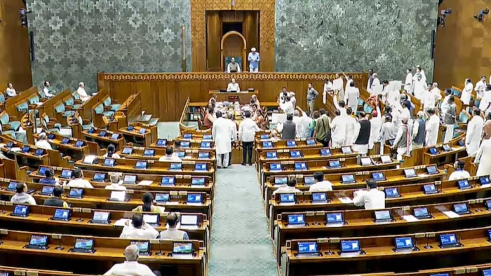 Monsoon Session 2026: इनकम टैक्स से शिक्षा व्यवस्था तक बदल सकते हैं कई नियम, सरकार के इन 7 बड़े बिल पर रहेगी सबकी नजर