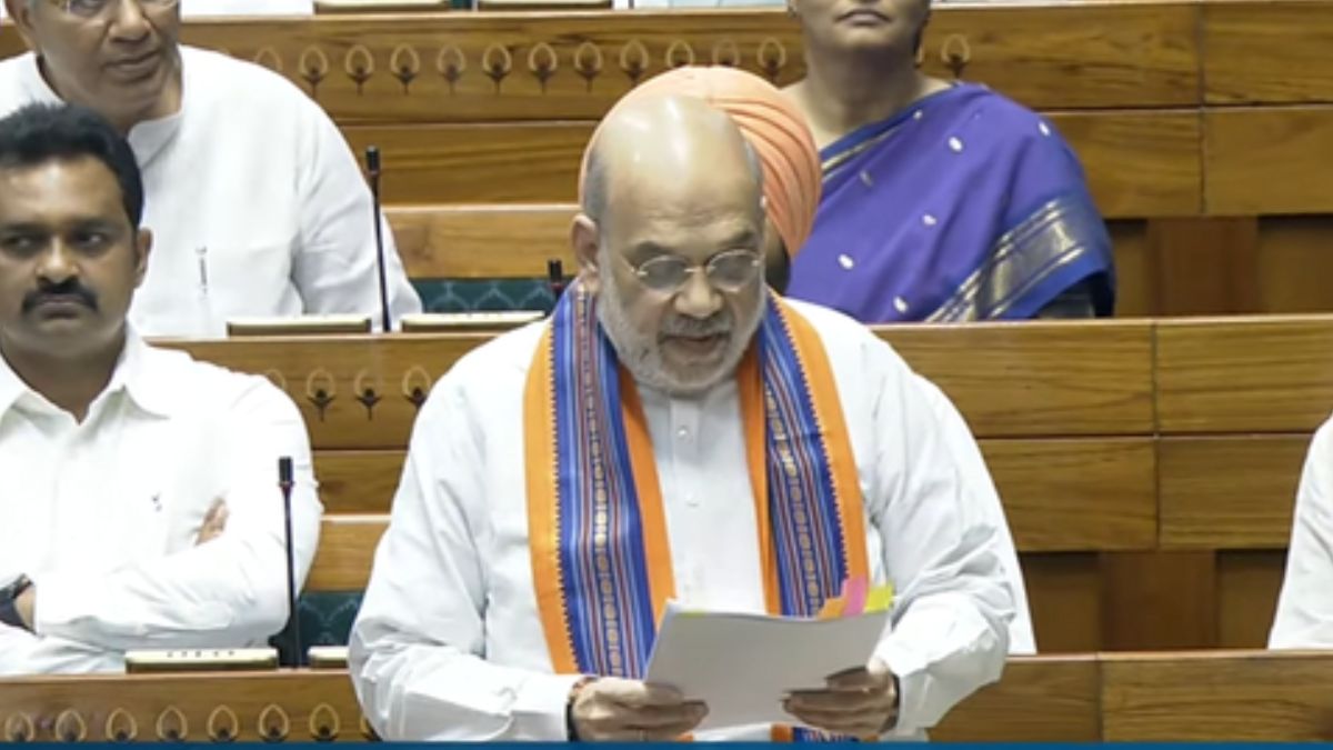 Constitution Amendment Bill: पीएम, सीएम और मंत्रियों पर लाए गए बिल पर लोकसभा में हुआ जमकर हंगामा, कार्यवाही स्थगित