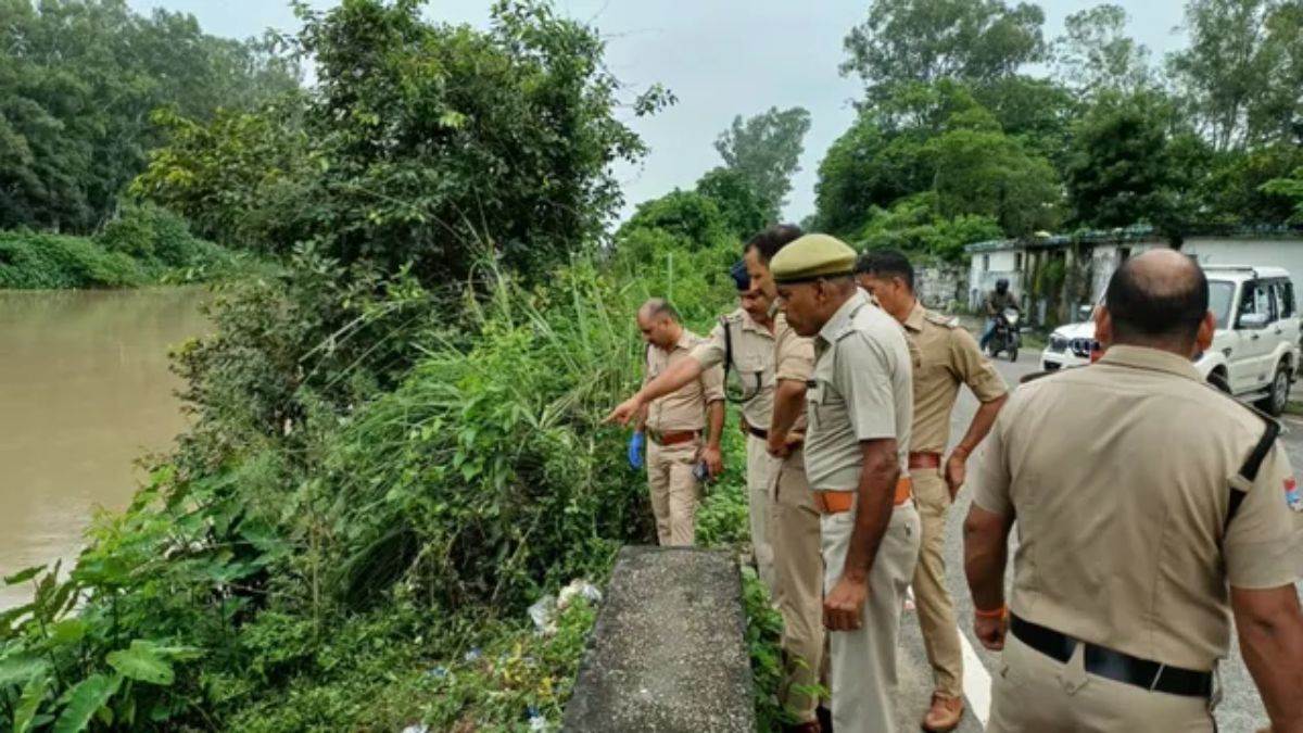 प्रेम प्रसंग में बाधा बनी मां, बेटी ने प्रेमी संग गला रेतकर की हत्या