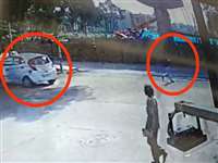 Dewas News: व्यस्त मार्ग पर खड़ी कार का कांच फोड़कर 1 लाख 8 हजार रुपये चोरी