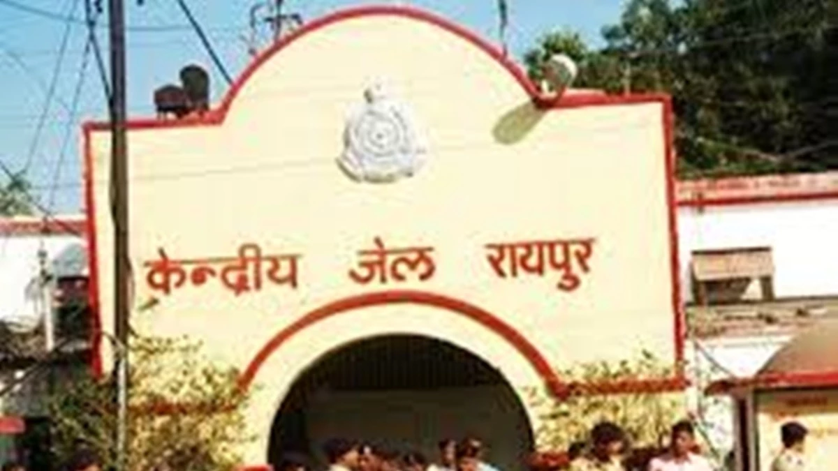 छत्तीसगढ़ में महिला कैदियों के साथ 60 बच्चे भी रह रहे जेल में, मां के जुर्म की सजा वो भी भुगत रहे