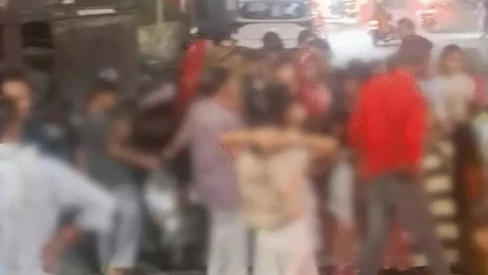 इंदौर में मासूमों से हैवानियत, कन्या भोज पर बुलाकर 7 बच्चियों को बनाया बंधक, कपड़े उतारकर ली तलाशी; बेरहमी से पीटा