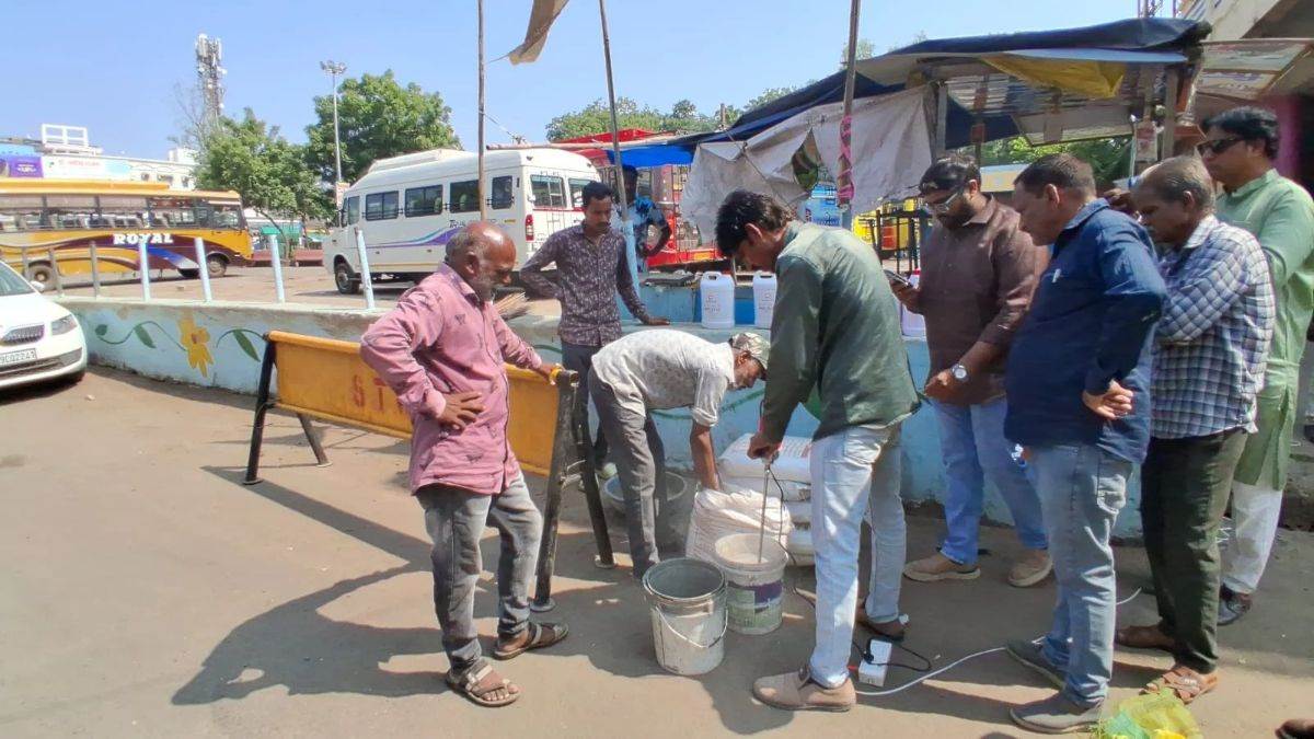 जर्मनी की तकनीक से भरे जाएंगे मंदसौर की सड़कों के गड्ढे, इंदौर की टीम ने किया ट्रॉयल