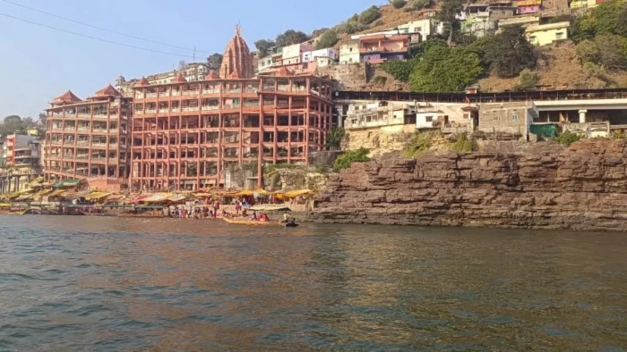 दशहरा : शिव की नगरी ओंकारेश्वर में नहीं होता रावण दहन, महादेव की निकलेगी सवारी, नगरवासी करेंगे अस्तर के पेड़ का पूजन