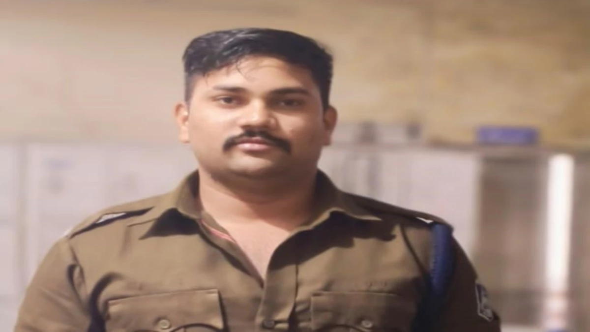 छतरपुर की पुलिस चौकी में चार साल आरक्षक के पद पर नौकरी कर चुका है फर्जी पुलिसकर्मी