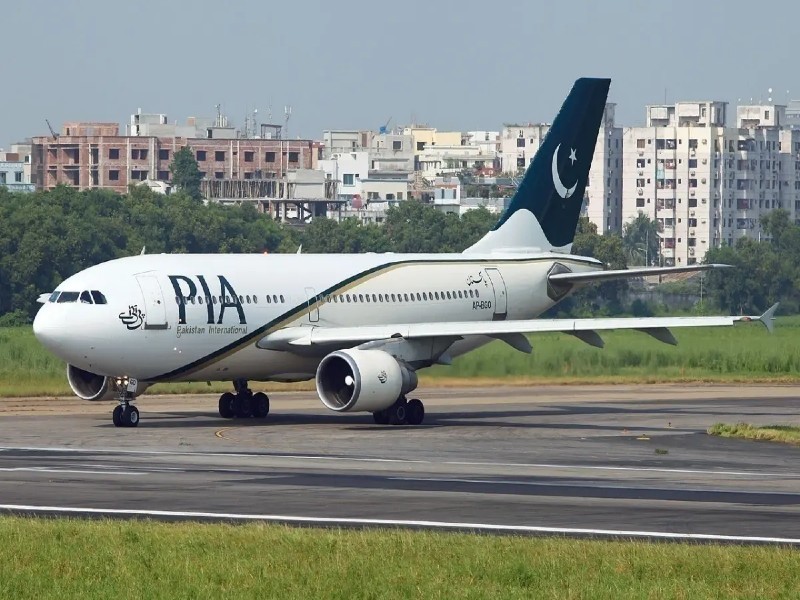 पाकिस्तान की इंटरनेशनल बेइज्जी: पायलट ने खड़ा कर दिया प्लेन, शिफ्ट खत्म होने के बाद उड़ाने से किया इनकार