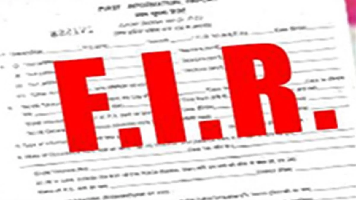 इंदौर के सांवेर में घर से चल रही आयुर्वेदिक सीरप फैक्ट्री के सैंपल फेल, संचालक पर FIR दर्ज