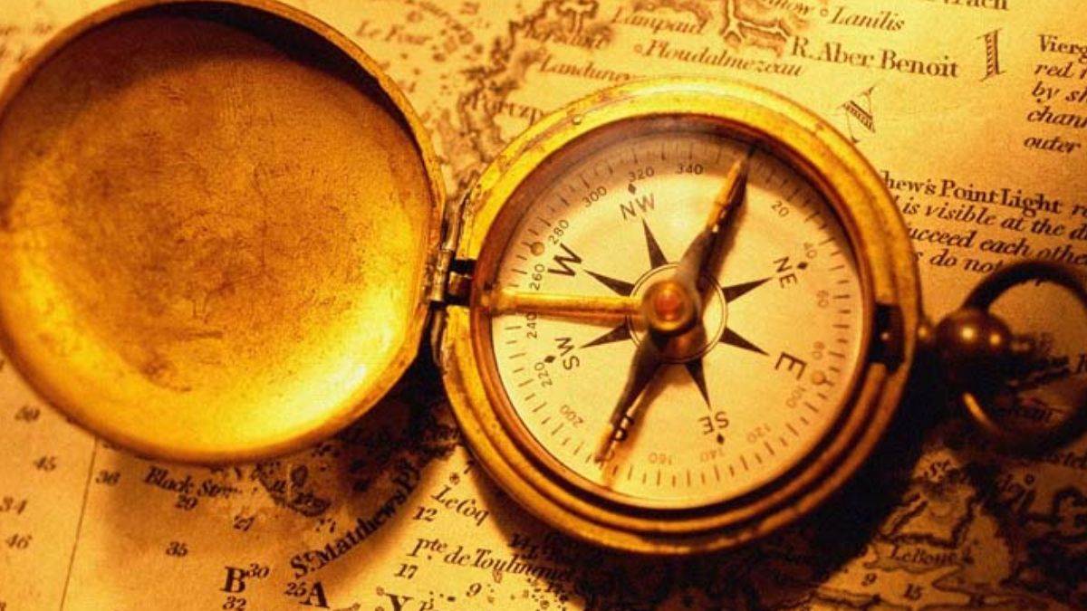 Vastu Tips in Hindi: घर में गरीबी को न्योता देती हैं ये गलतियां, तुरंत अपनाएं ये वास्तु टिप्स - Vastu tips in hindi these mistakes can drown you in debt follow these