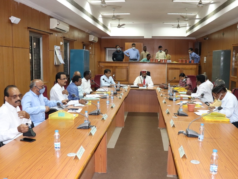 Education News: बिना चर्चा के कार्यपरिषद में 41 करोड़ रुपये का बजट पास, सदस्य नाराज