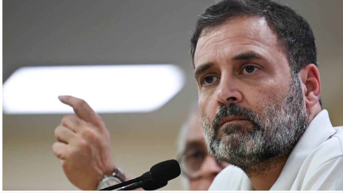 राहुल बोले - 'नफरत भरी असुरा शक्ति से हमारी लड़ाई’, BJP का सवाल- क्या देश ने असुर को वोट दिया