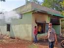 Narsinghpur News: Unidentified elements set fire to government house of deputy ranger and forest guard, burnt household with record