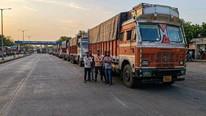 आज से तीन दिन के लिए ट्रकों की हड़ताल, ग्वालियर व चंबल के बाजार में इन चीजों पर पड़ेगा असर