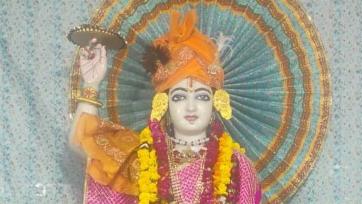 देवशयनी एकादशी पर बन रहा अमृतसिद्धि योग, जानिए शुभ मुहूर्त, चातुर्मास और शालिग्राम पूजन की विधि