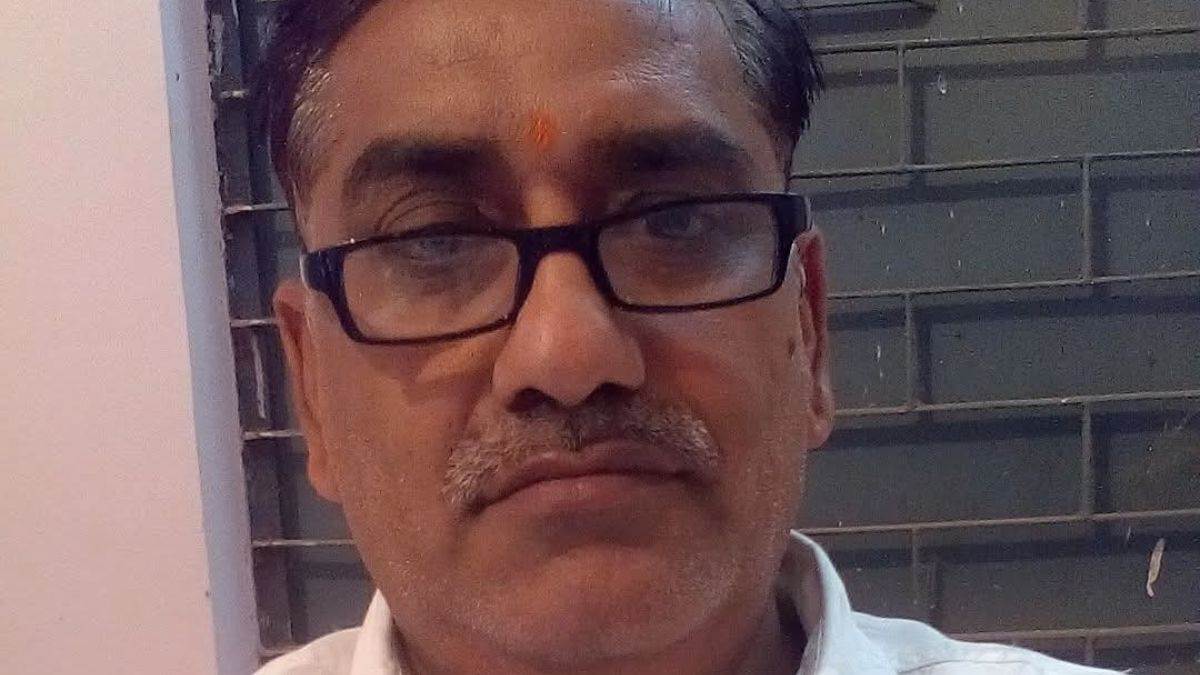 भिंड में फर्जी जन्म प्रमाण-पत्र बनाने के मामले में पूर्व नायब तहसीलदार व...