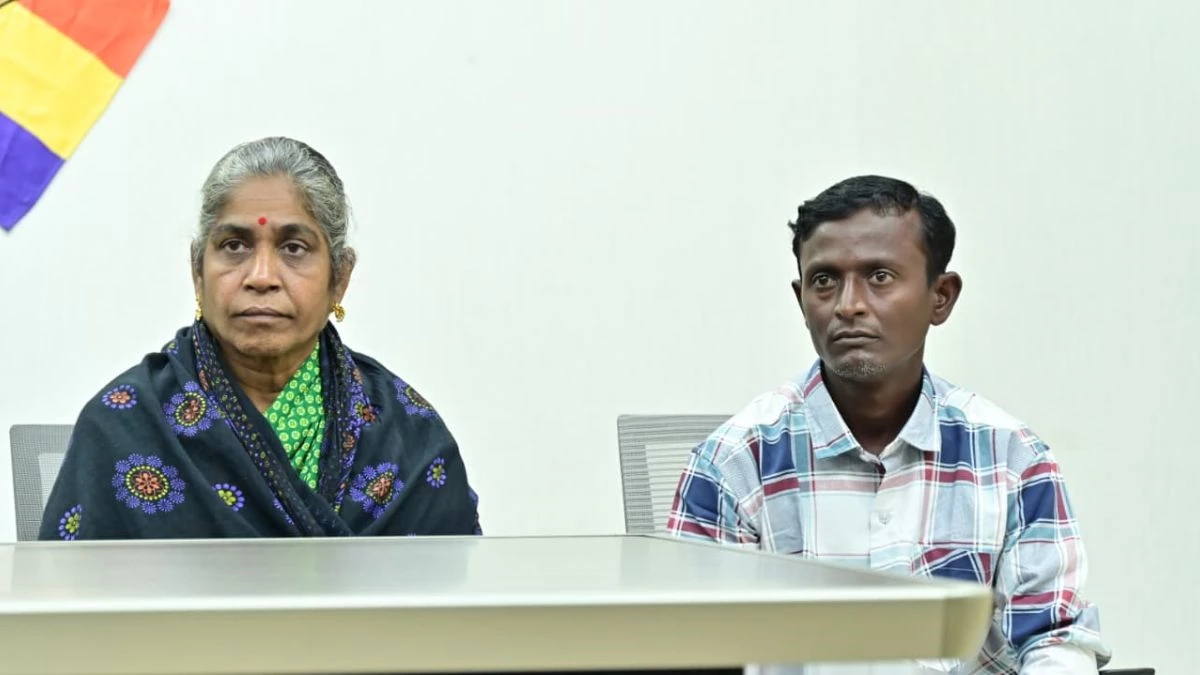 माओवादी ऑपरेशन में सुरक्षाबलों को एक और कामयाबी, तेलंगाना में दो सीनियर नेताओं ने किया सरेंडर