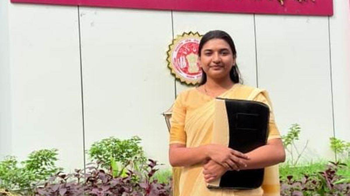 नर्सिंग की नौकरी छोड़ की MPPSC की तैयारी, प्रियंका वाजपेई बनीं सहायक प्रबंधक, प्रदेश में पाई 6वीं रैंक