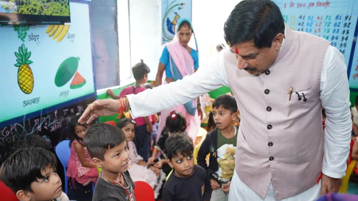 टीकमगढ़ पहुंचे CM मोहन यादव: जिला अस्पताल का लिया जायजा; जन विश्वास अभियान के तहत सीएम हेल्पलाइन की करेंगे समीक्षा