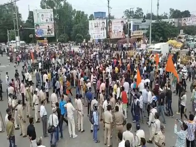 Gwalior Raja Mahir Bhoj controversy: मिहिर भोज के आगे गुर्जर लगाने पर क्षत्रियों ने की आपत्ति, गोले का मंदिर चौराहे पर किया जाम