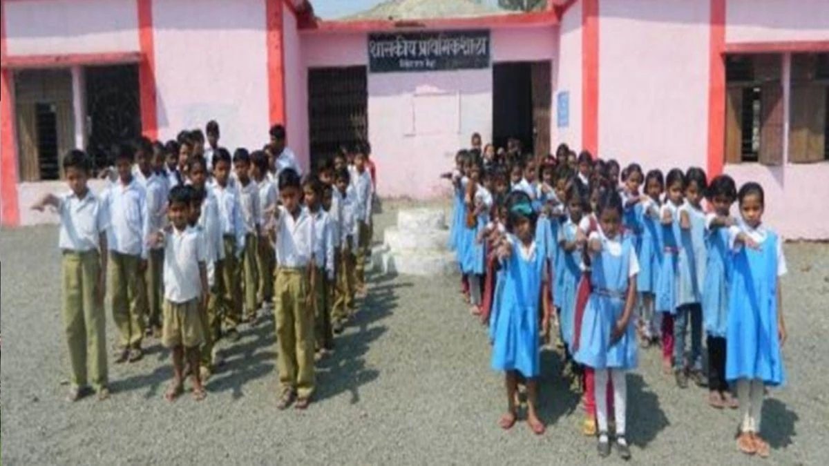 MP Government School: मप्र में सरकारी स्कूलों से मोह भंग! इस सत्र 7 लाख विद्यार्थी हुए कम
