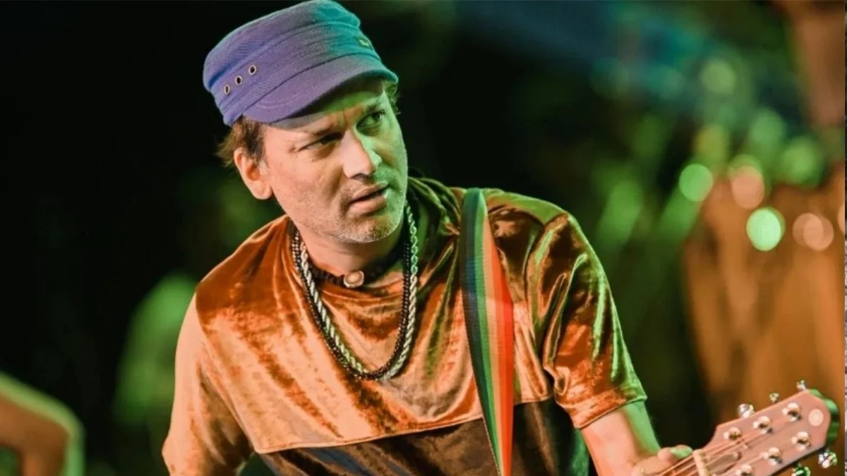 ज़ुबीन गर्ग का पार्थिव शरीर पहुंचा गुवाहाटी, अंतिम दर्शन के लिए उमड़ा जनसैलाब; VIDEO