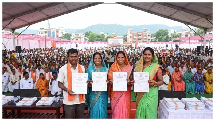 बिलासपुर में 10 हजार परिवारों को मिलेगा जमीन का मालिकाना हक, 800 दिव्यांगों को बटेंगे उपकरण