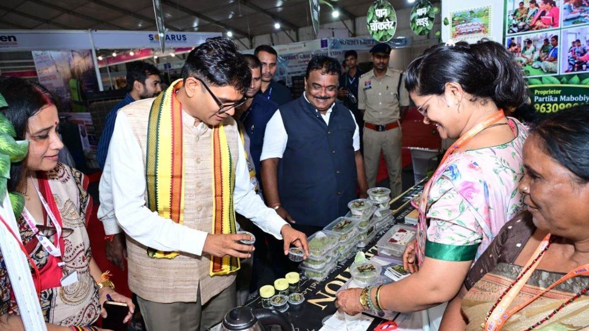 रायपुर में 14वें इंडिया इंडस्ट्रियल फेयर में बोले वित्त मंत्री ओपी चौधरी,  MSME से मजबूत होगी विकसित छत्तीसगढ़ की राह