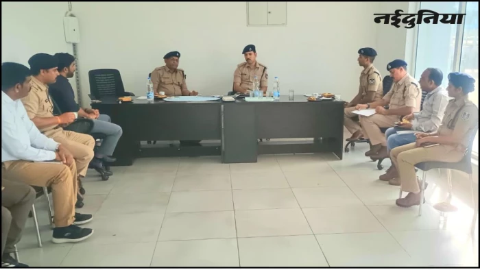 रतलाम में दिल्ली-मुंबई एक्सप्रेस-वे पर पत्थरबाजी रोकने का मास्टर प्लान तैयार, पुलिस तैनात करेगी थर्मल ड्रोन और सशस्त्र बल
