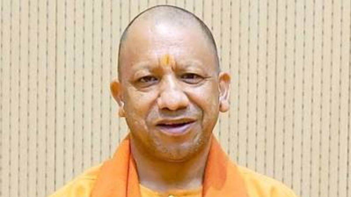 यूपी इंटरनेशनल ट्रेड शो-2026 की तैयारियों की सीएम योगी ने समीक्षा की