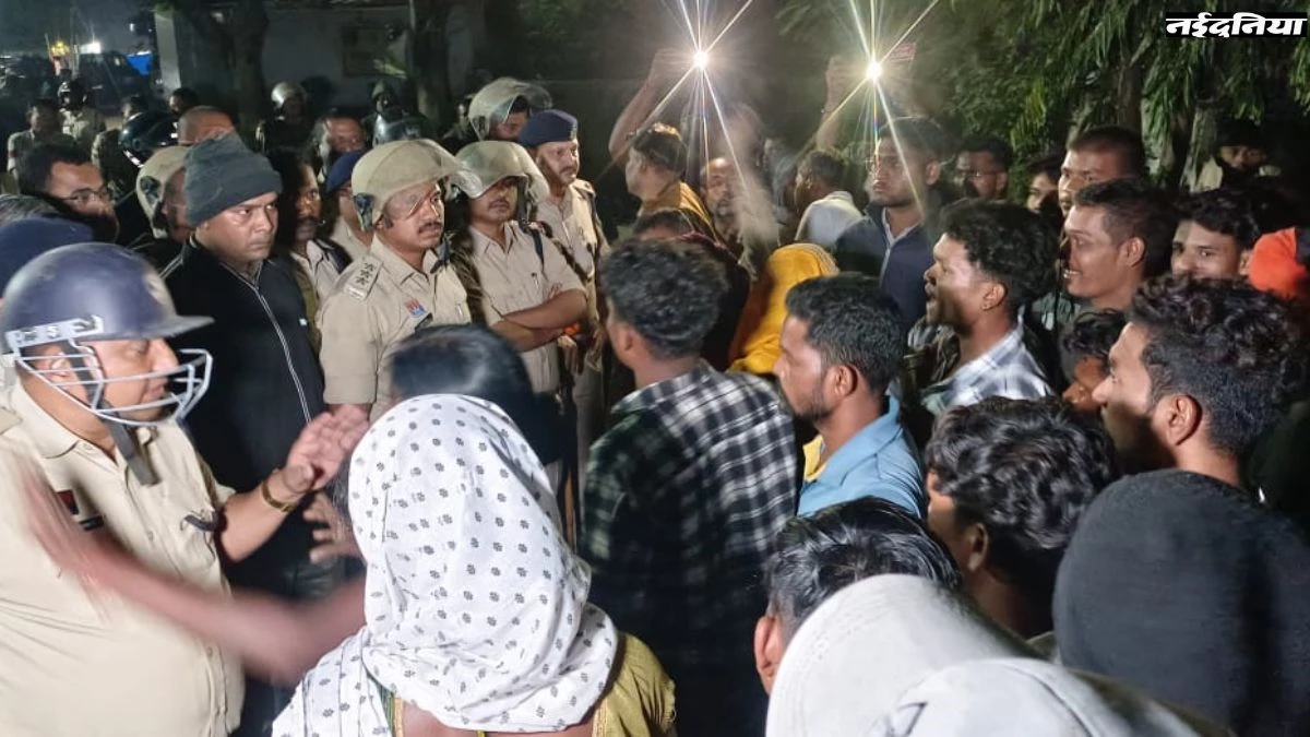 जुआ फड़ में पुलिस की दबिश के दौरान कुएं में गिरने से युवक की मौत, ग्रामीणों ने जमकर किया हंगामा