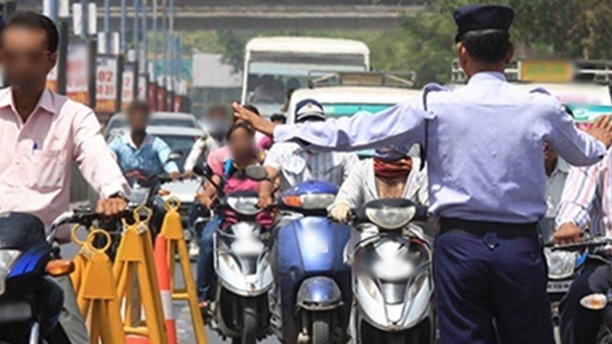 MP News: मध्य प्रदेश में विद्यार्थियों को यातायात नियमों का पाठ पठाएंगे टीचर
