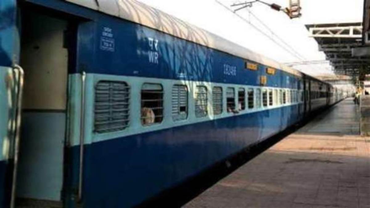 Bhopal Railway News : जबलपुर-हजरत निजामुद्दीन एक्सप्रेस रात 8.15 पर जबलपुर से रवाना होकर रात दाे बजे रानी कमलापति स्‍टेशन पहुंचेगी