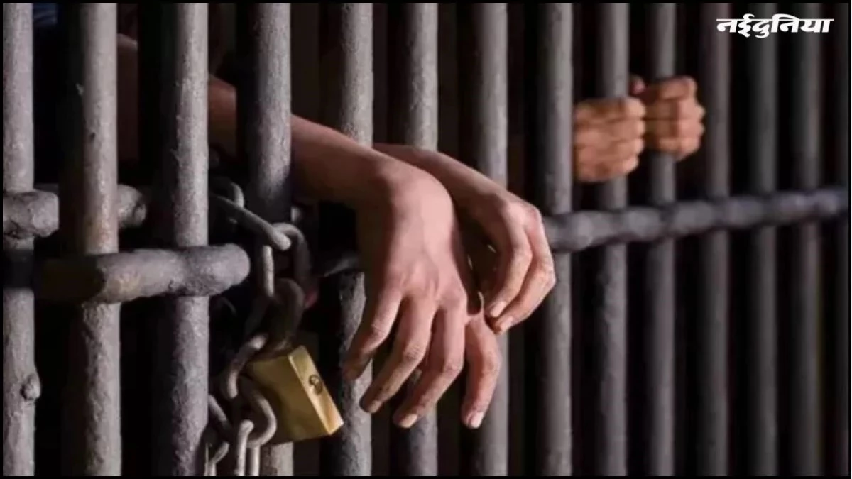 देवास के कांटाफोड़ थाने से भागे चोरी के दो आरोपी, जंगलों में खोज रही पुलिस