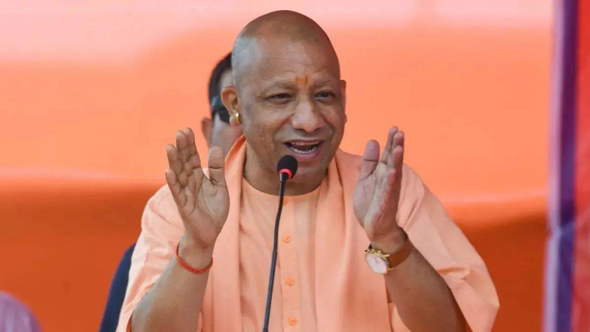 यूपी दिवस 2026: ‘बीमारू’की छवि से बाहर निकलकर निवेश का पावरहाउस बना UP, 15 लाख करोड़ की परियोजनाओं का शिलान्यास